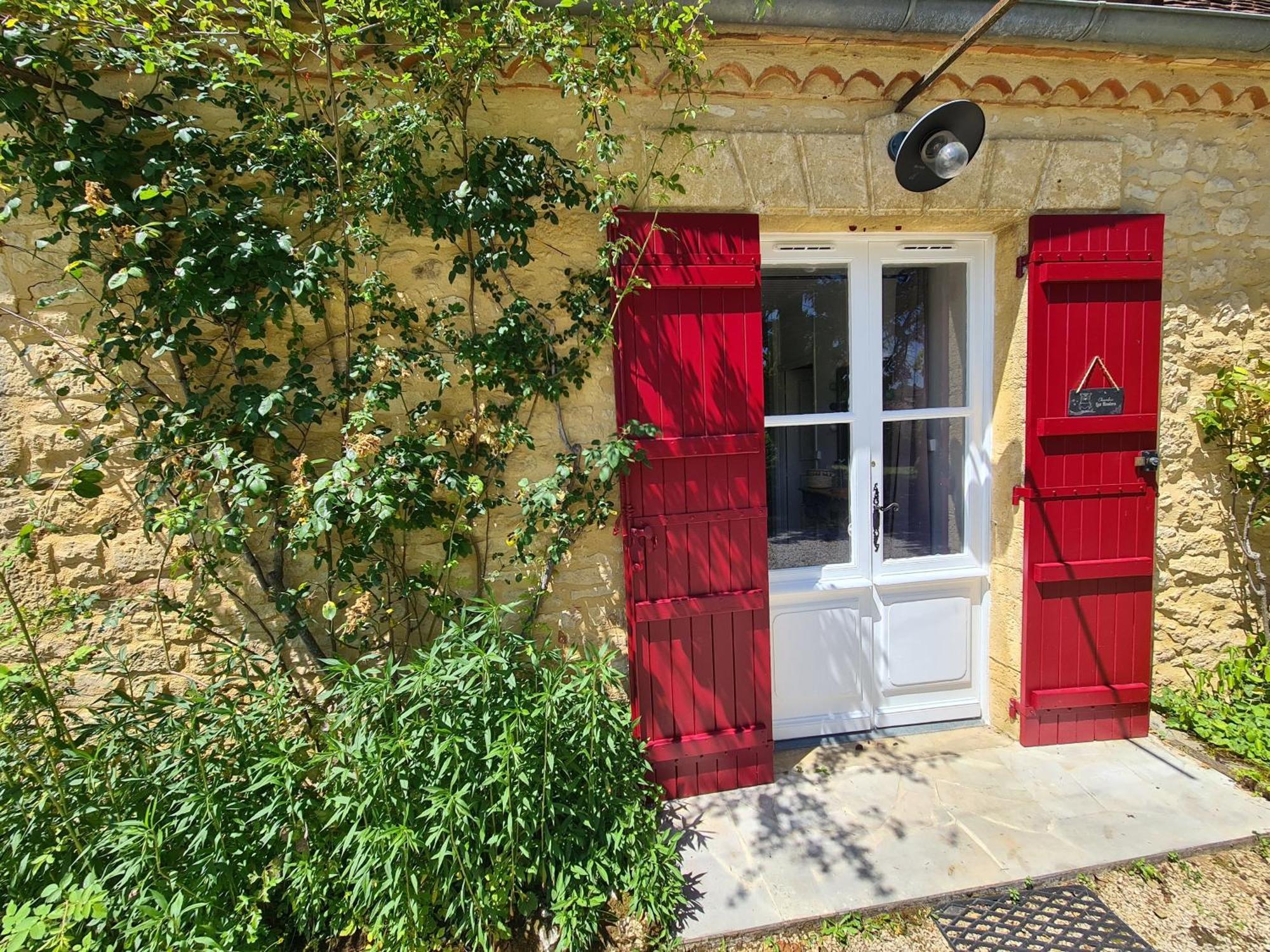 La Ferme De L'Embellie Gites Et Chambres D'Hotes Le Buisson-de-Cadouin Exterior photo